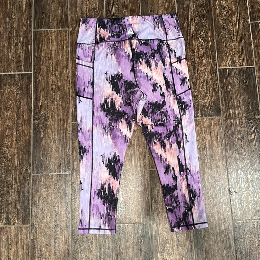 EUC Reebok Leggings - Picture 6 of 8